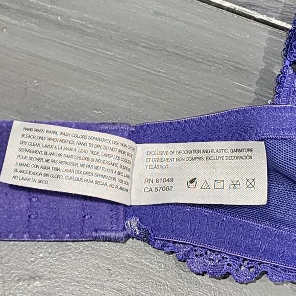Wacoal Embrace Contour Bra‎ Lace Underwire T Shirt Bra Style 853191 38DDD Purple - Picture 8 of 8
